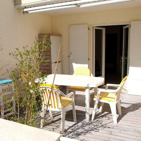 Appartement A La Plage Saint-Nic Екстериор снимка
