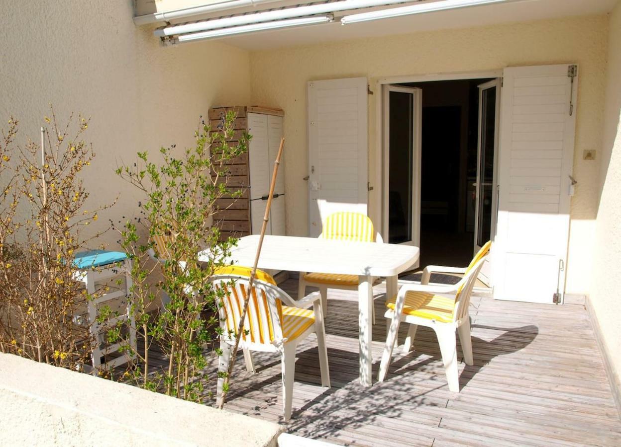 Appartement A La Plage Saint-Nic Екстериор снимка